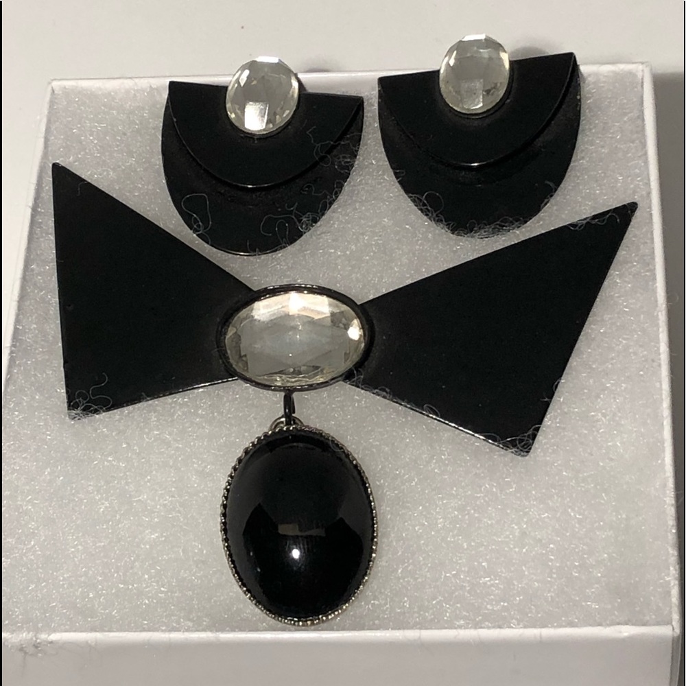 Vintage Laurana Italy Tuxedo Set Collar Brooch and Earrings